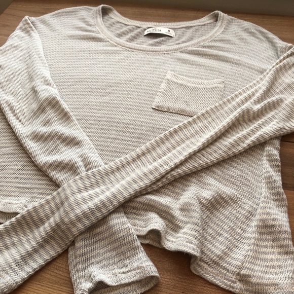 Hollister Striped Long Sleeve Knit Crop Top - Picture 2 of 13